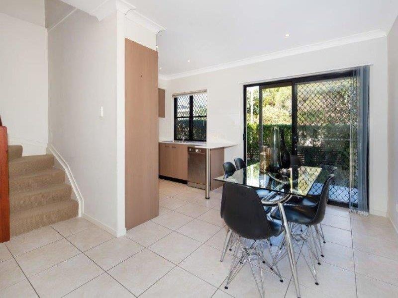 1/33 Paragon Street, Yeronga QLD 4104