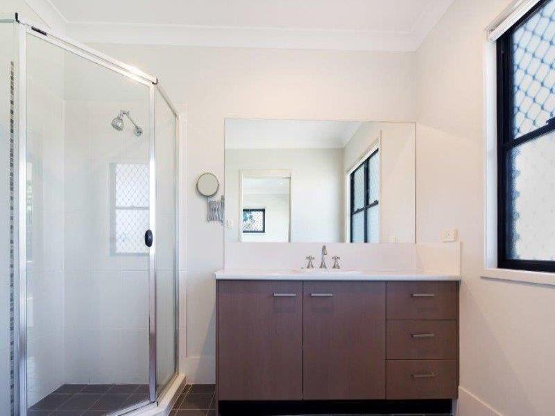 1/33 Paragon Street, Yeronga QLD 4104