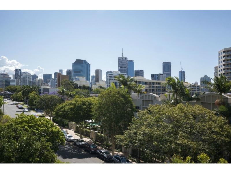 Unit 101/1 O’Connell Street, Kangaroo Point QLD 4169