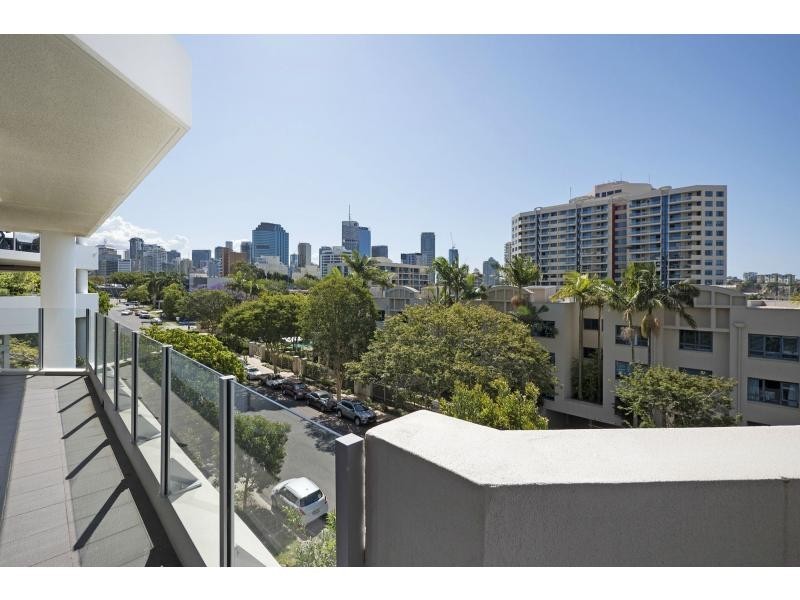 Unit 101/1 O’Connell Street, Kangaroo Point QLD 4169
