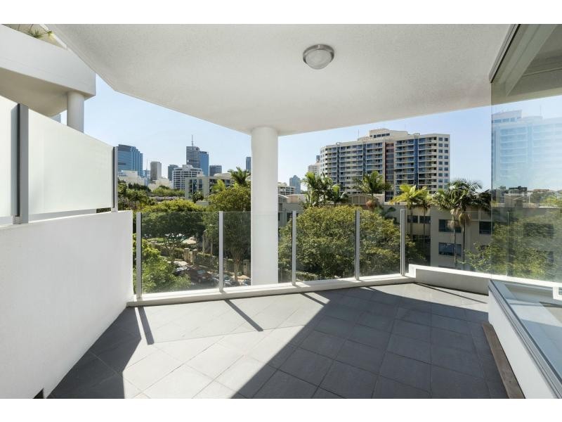 Unit 101/1 O’Connell Street, Kangaroo Point QLD 4169