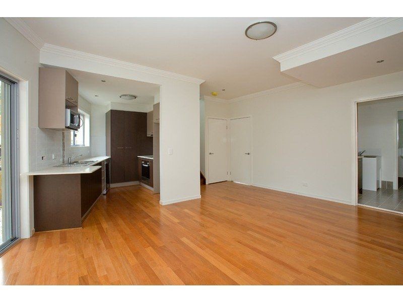 1/27 Birdwood Road, Holland Park QLD 4121