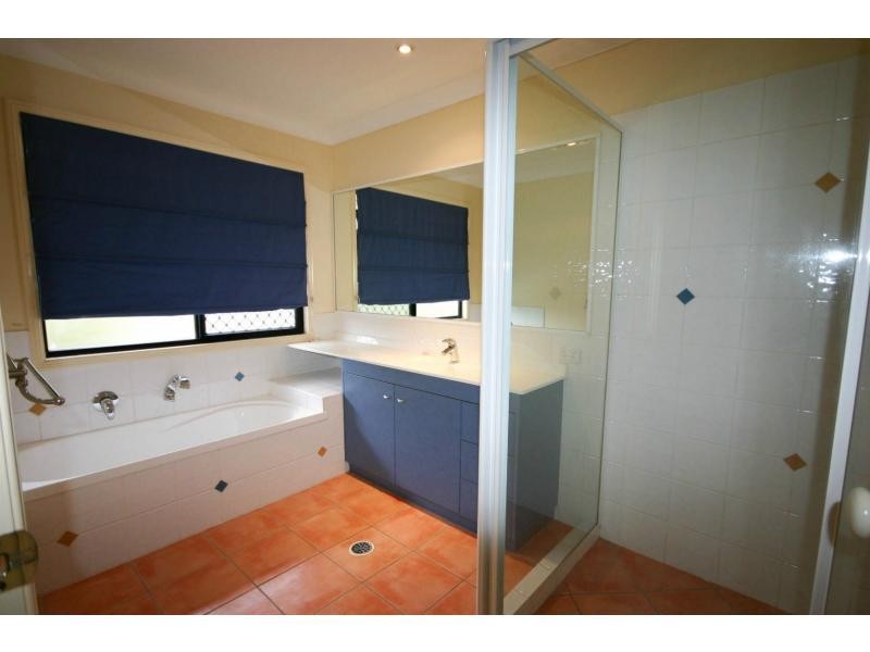 30 Palmetto Place, Bridgeman Downs QLD 4035