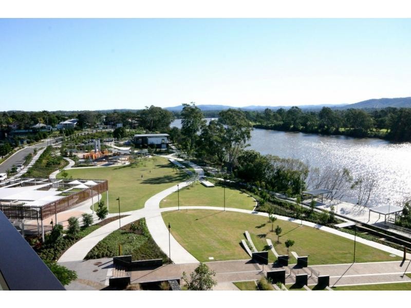 220/197 King Arthur Terrace, Tennyson QLD 4105