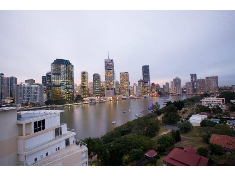 Unit 70/321 Main Street, Kangaroo Point QLD 4169
