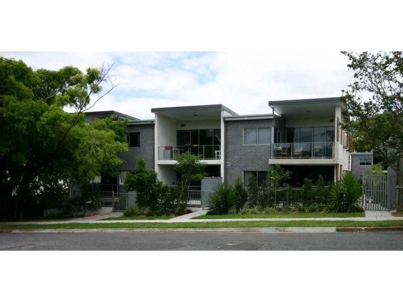 66 Waldheim Street, Annerley QLD 4103