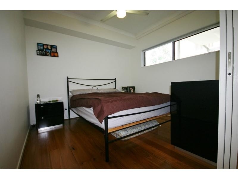 66 Waldheim Street, Annerley QLD 4103