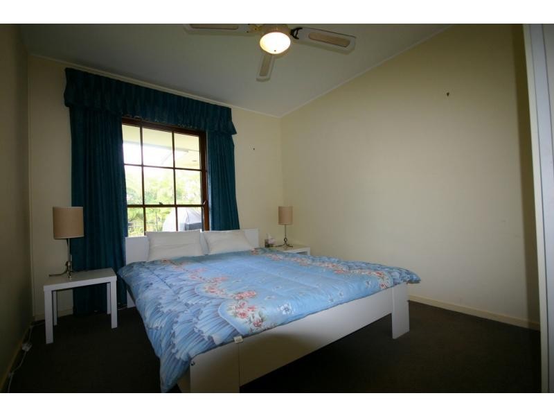 96 Kenmore Road, Kenmore, Kenmore QLD 4069