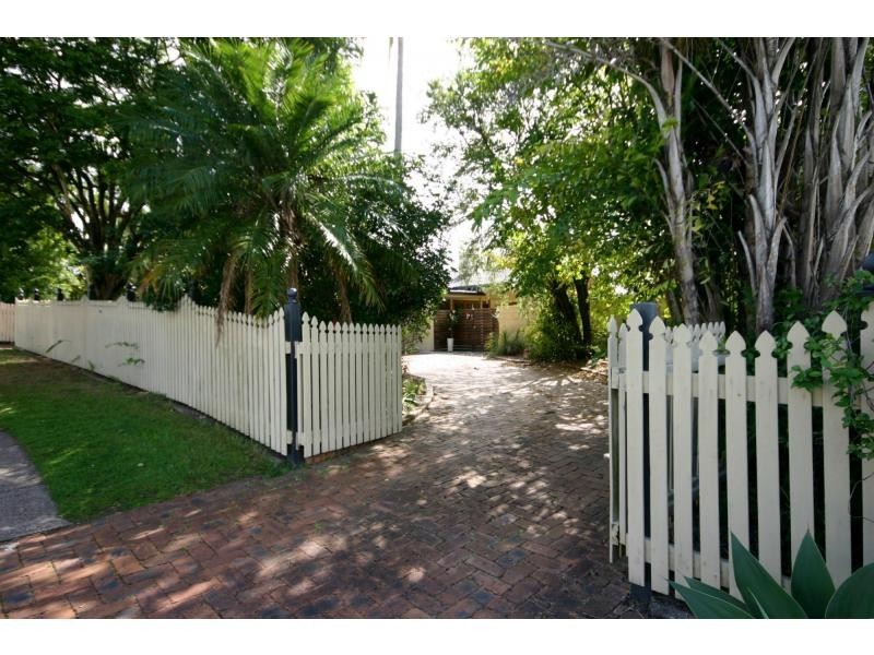 96 Kenmore Road, Kenmore, Kenmore QLD 4069