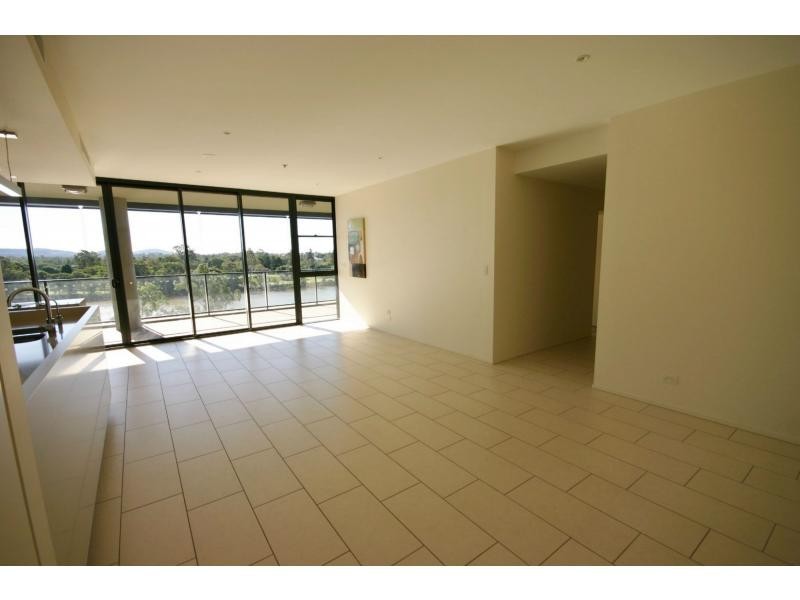 5220/197 King Arthur Terrace, Tennyson QLD 4105