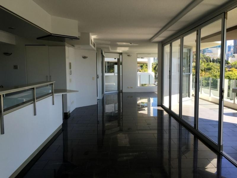 Unit 101/1 O’Connell Street, Kangaroo Point QLD 4169