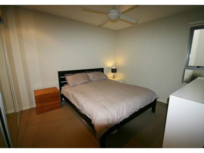 3/70 Love Street, Bulimba QLD 4171