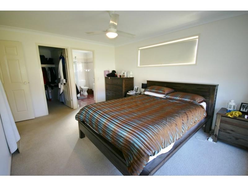 27 Melvina Place, Bracken Ridge QLD 4017