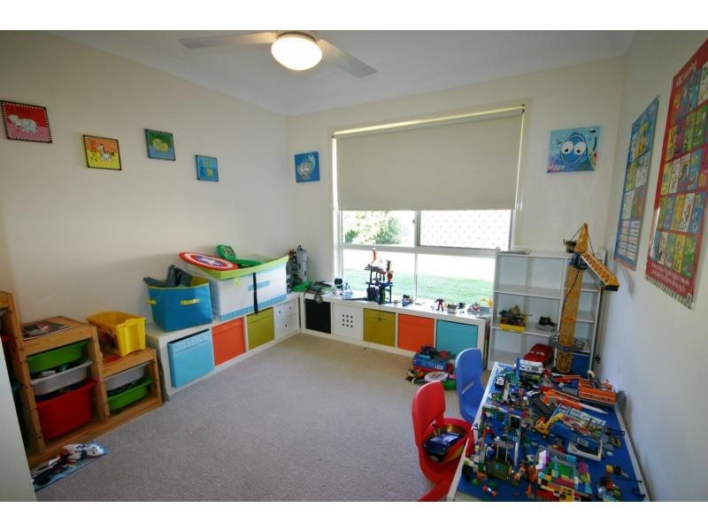 27 Melvina Place, Bracken Ridge QLD 4017