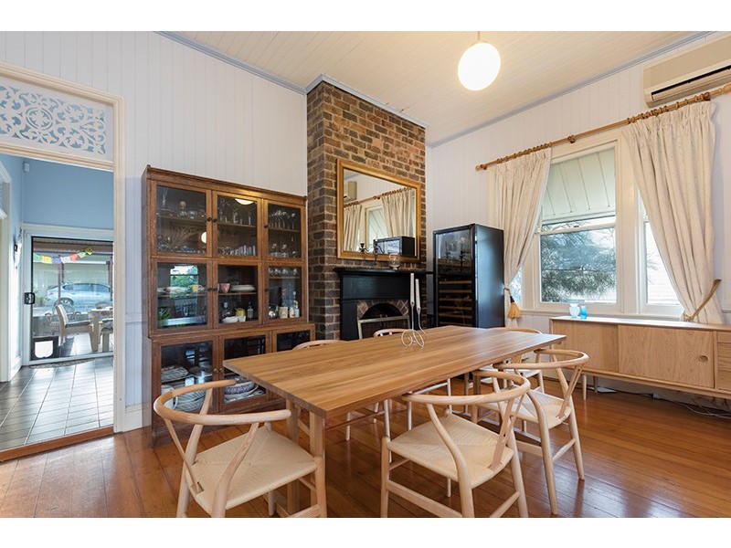 19 Faversham St, Woolloongabba QLD 4102