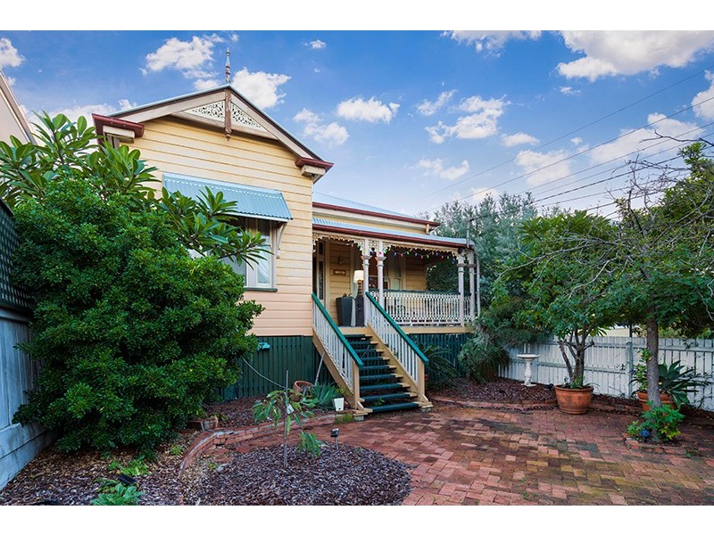 19 Faversham St, Woolloongabba QLD 4102