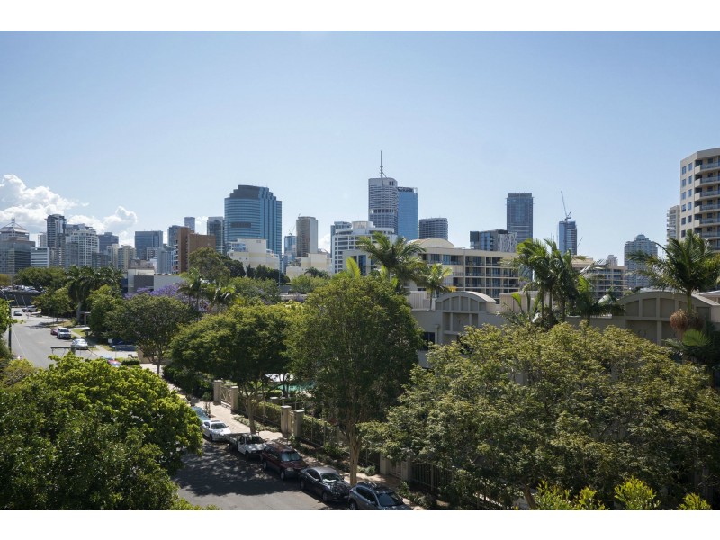 101/1 O’connell Street, Kangaroo Point QLD 4169