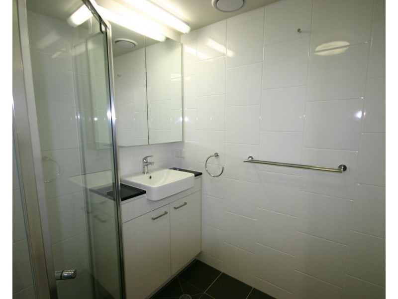 112/18 Thorn St, Kangaroo Point QLD 4169