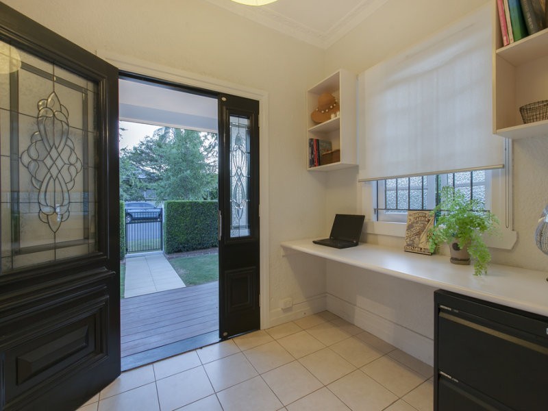 7 Nellie St, Clayfield QLD 4011