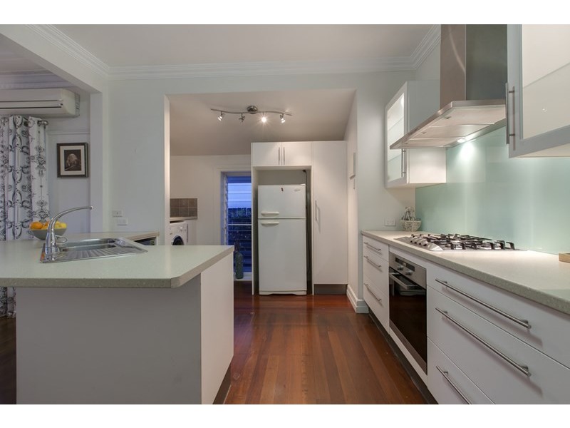 7 Nellie St, Clayfield QLD 4011