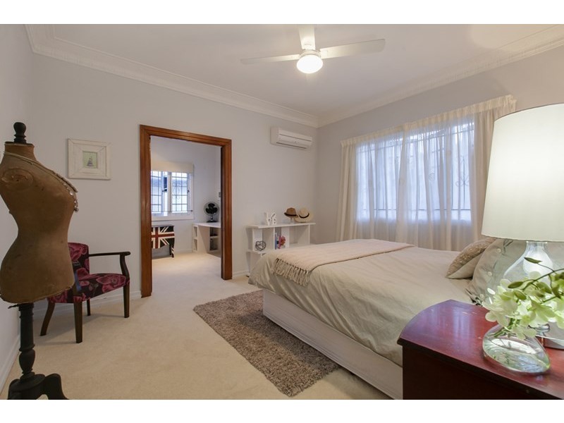 7 Nellie St, Clayfield QLD 4011