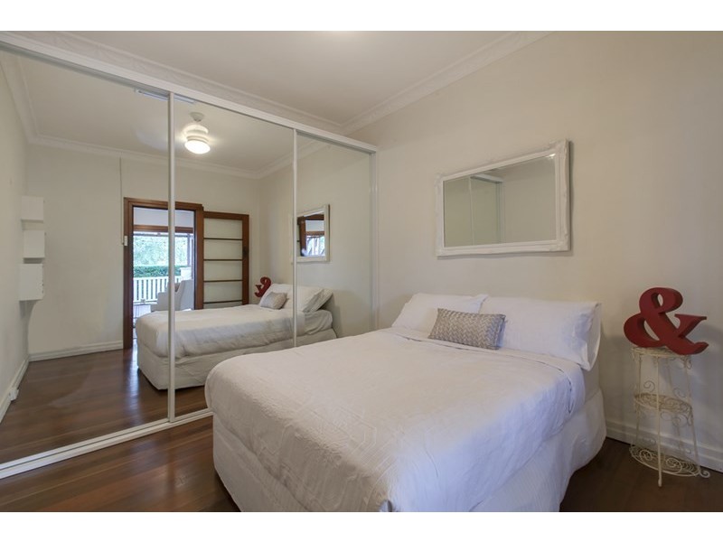 7 Nellie St, Clayfield QLD 4011