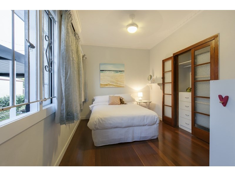 7 Nellie St, Clayfield QLD 4011