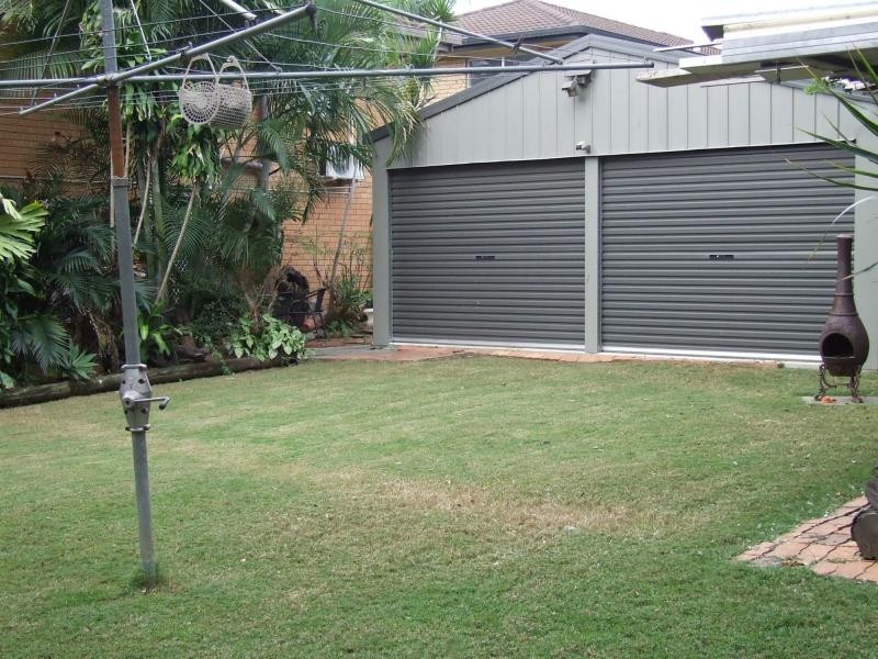 12 Thomas Street, Flinders View QLD 4305