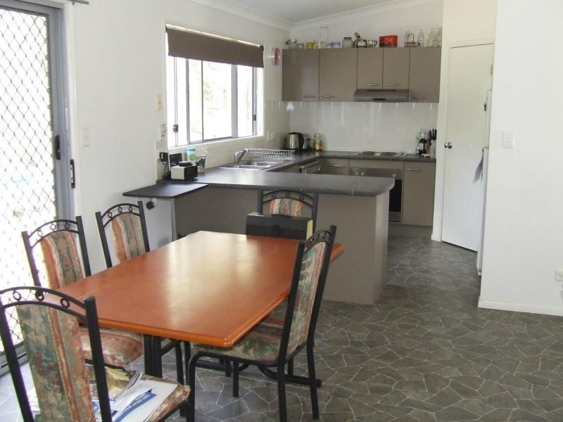 16 Lawrence Court South, Regency Downs QLD 4341