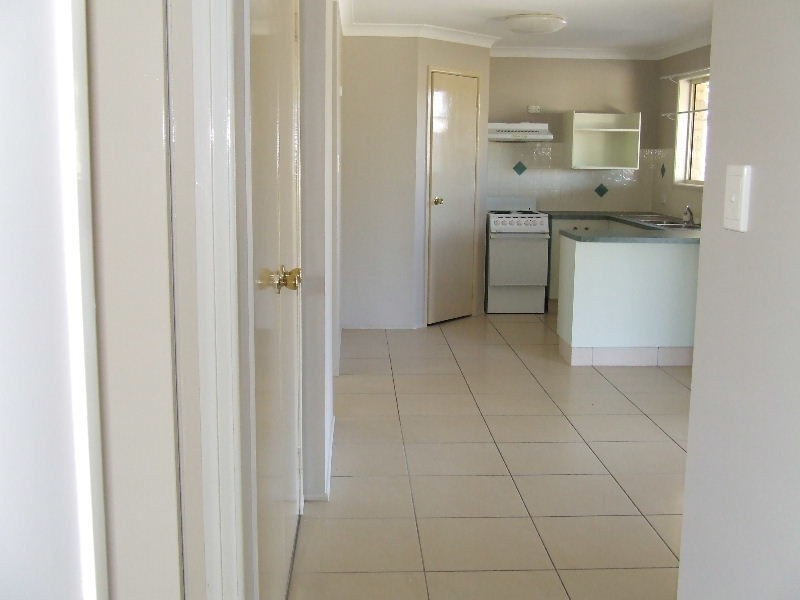 4 Hein Court, Regency Downs QLD 4341