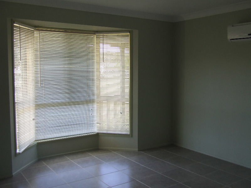 4 Hein Court, Regency Downs QLD 4341