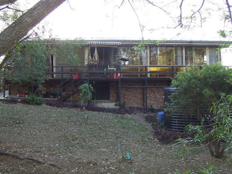 2 Green Street, Lowood QLD 4311