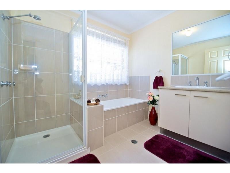 L2 Clarendon Road, Lowood QLD 4311