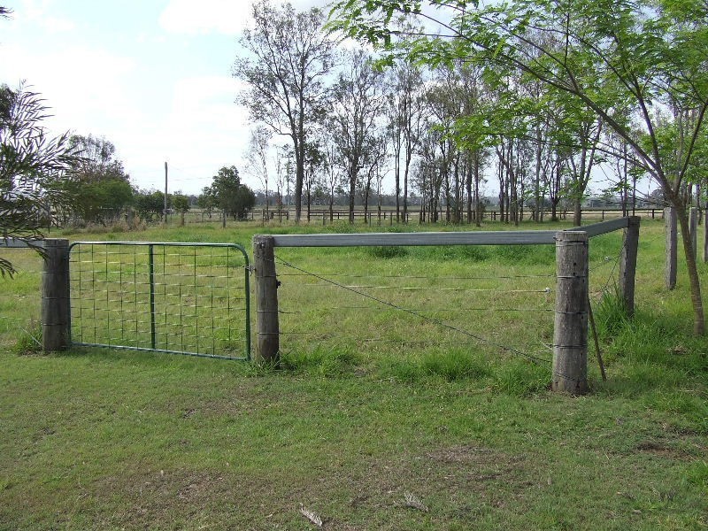 L2 Clarendon Road, Lowood QLD 4311