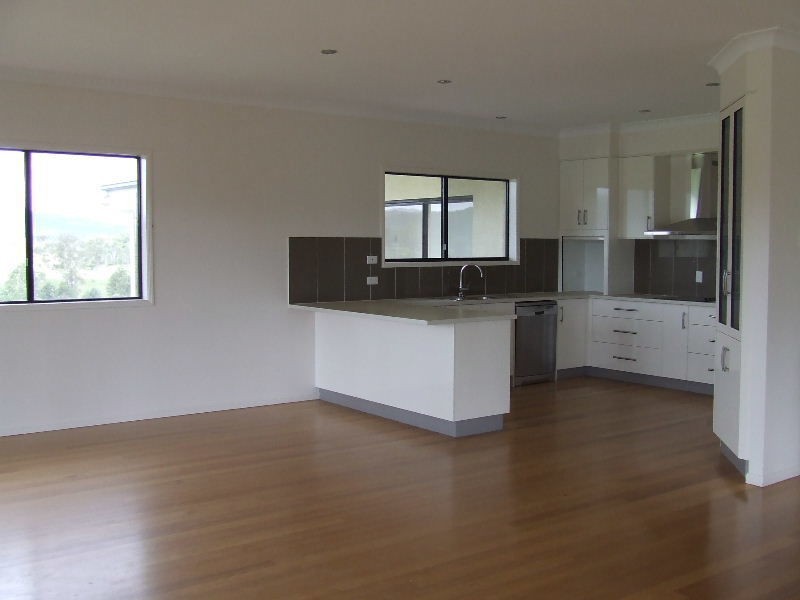 30 Scott Place, Hatton Vale QLD 4341