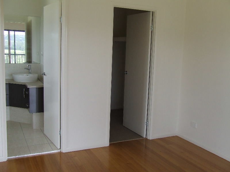 30 Scott Place, Hatton Vale QLD 4341