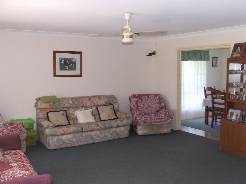 12 Ruthenberg Street, Lowood QLD 4311