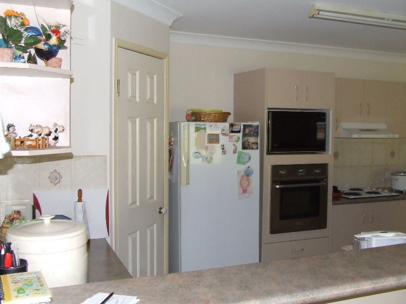 12 Ruthenberg Street, Lowood QLD 4311