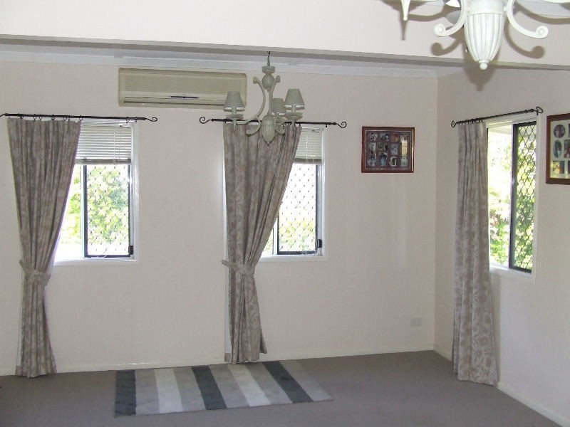 103 Prospect Street, Lowood QLD 4311