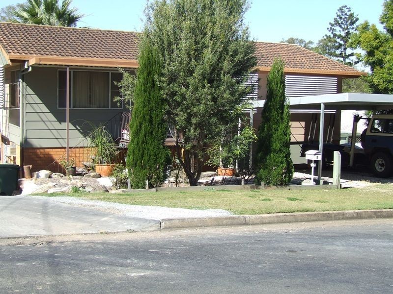 5 Stephen Crescent, Goodna QLD 4300