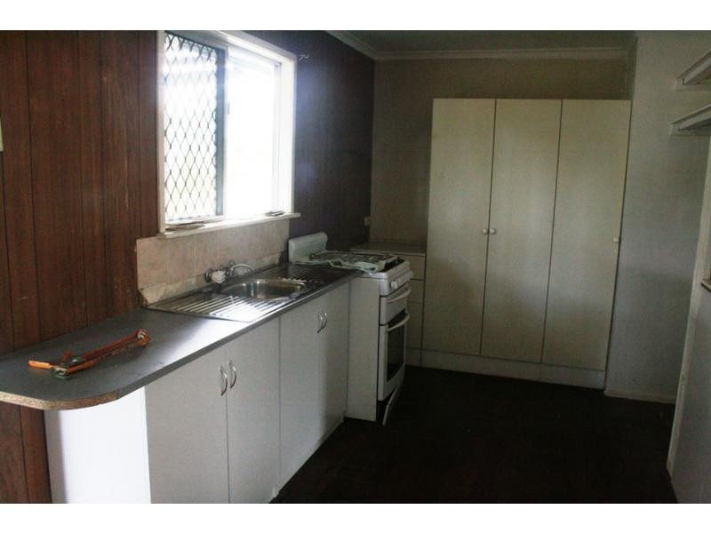 5 Stephen Crescent, Goodna QLD 4300