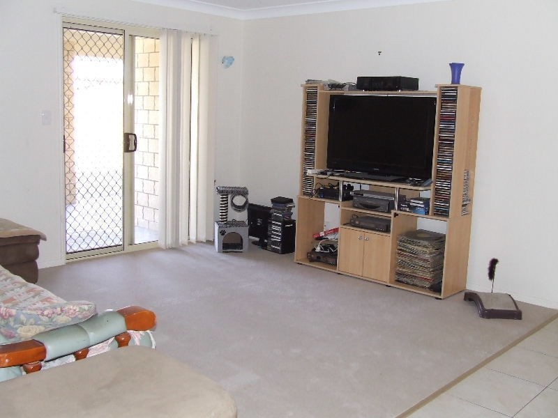 2 Moore Close, Hatton Vale QLD 4341