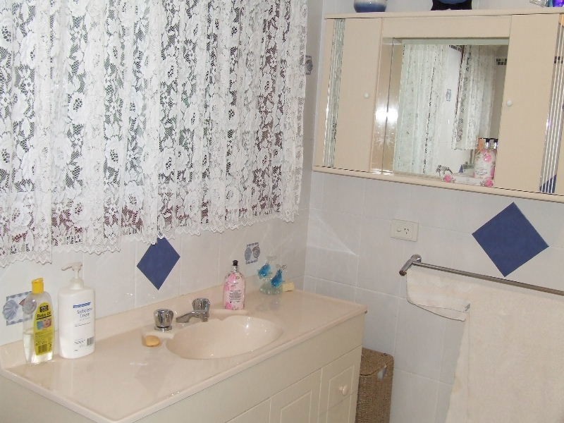 4 Cypress Court, Brightview QLD 4311