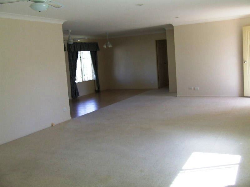 Kensington Grove QLD 4341