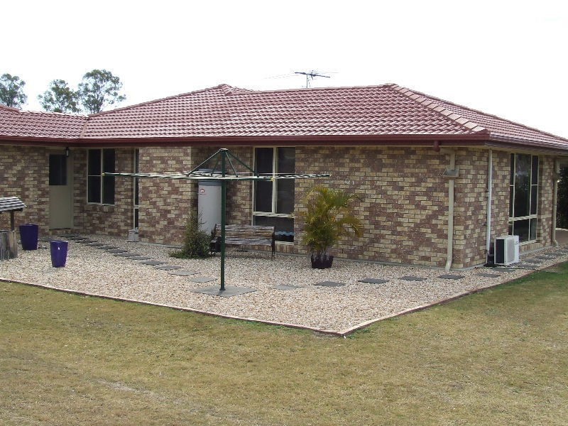 Kensington Grove QLD 4341