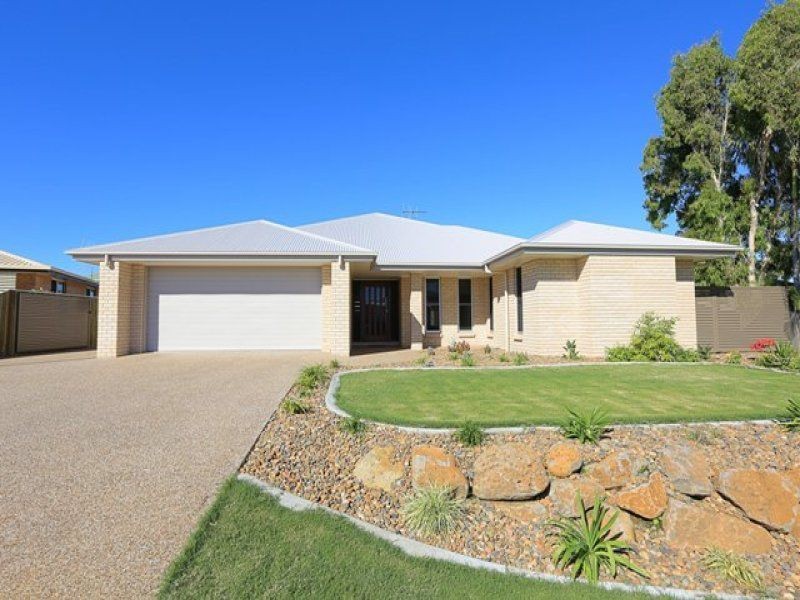 6 Ocean View Place, Elliott Heads QLD 4670