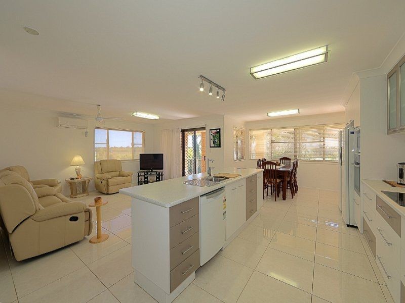 112 Lovers Walk, Woongarra QLD 4670