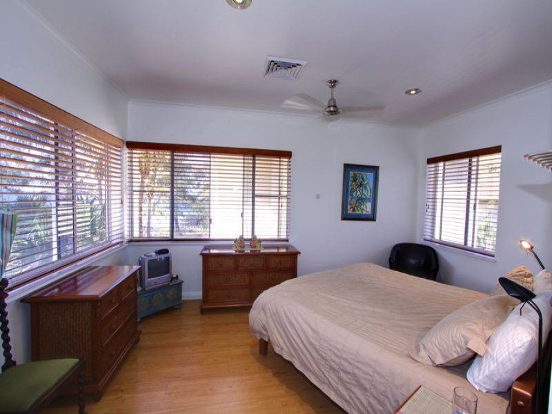 Villa 4/92-94 Miller Street, Bargara QLD 4670