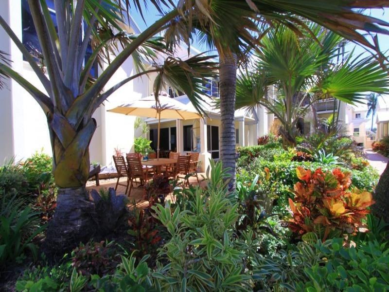 Villa 4/92-94 Miller Street, Bargara QLD 4670