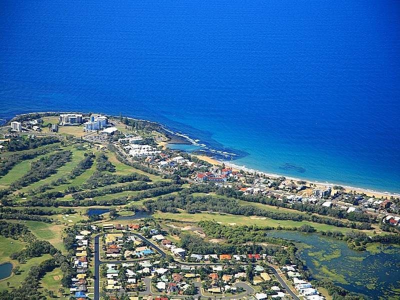 Villa 4/92-94 Miller Street, Bargara QLD 4670